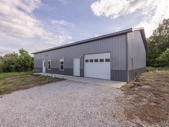 25665 Leo Lane  Perry, MO 63462