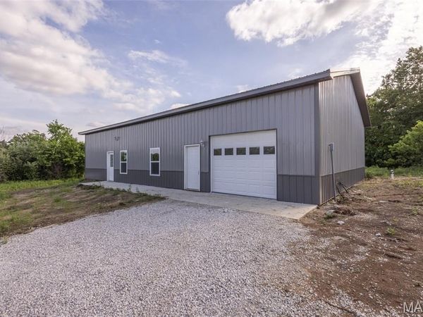 25665 Leo Lane , Perry, MO 63462