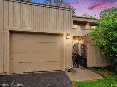 7440 Azalea Court, West Bloomfield Twp, MI 48322