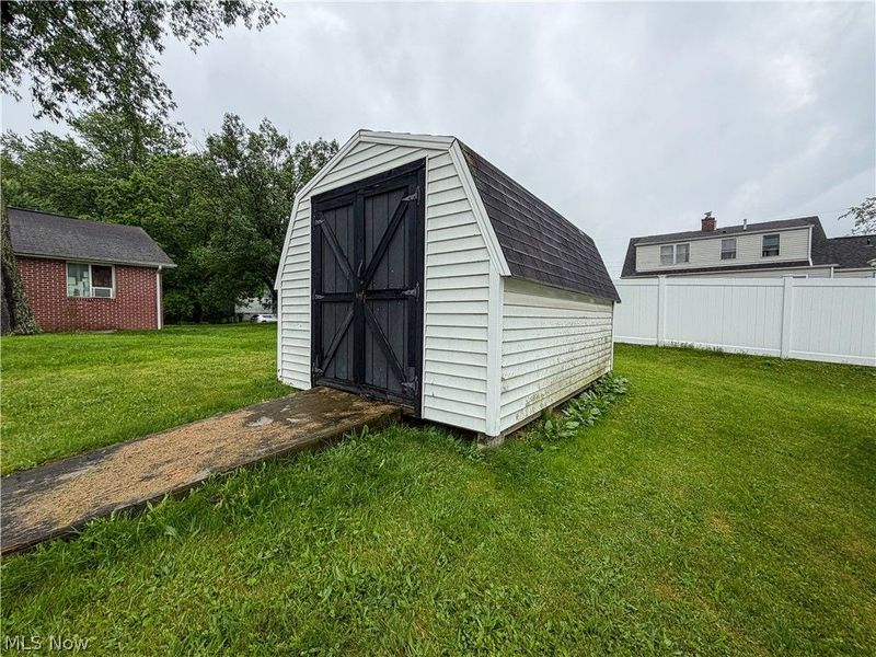 4615 Harrison Avenue NW, Canton, OH 44709 Photo 19