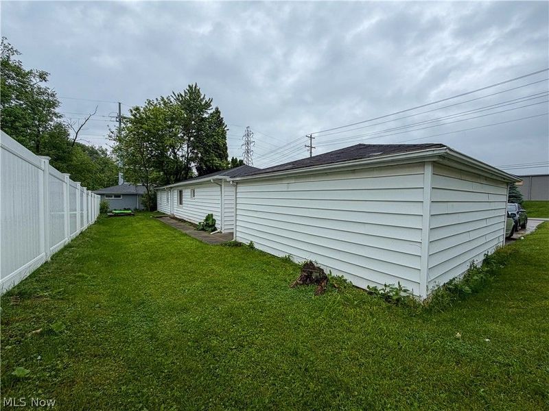 4615 Harrison Avenue NW, Canton, OH 44709 Photo 20
