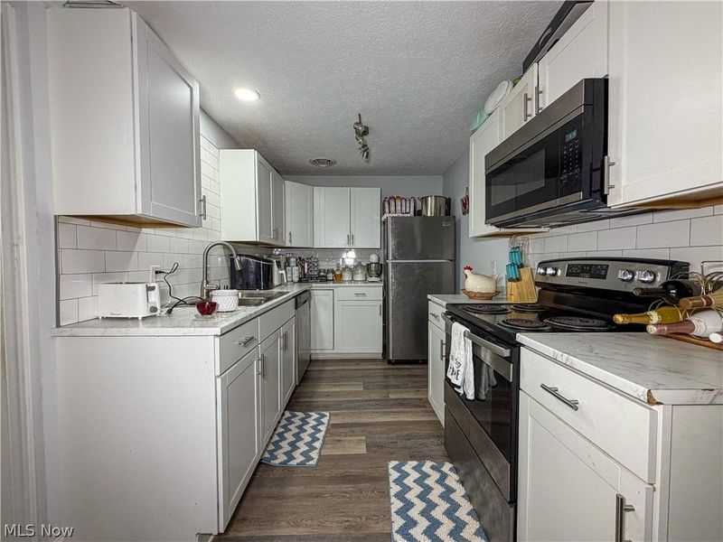 4615 Harrison Avenue NW, Canton, OH 44709 Photo 8