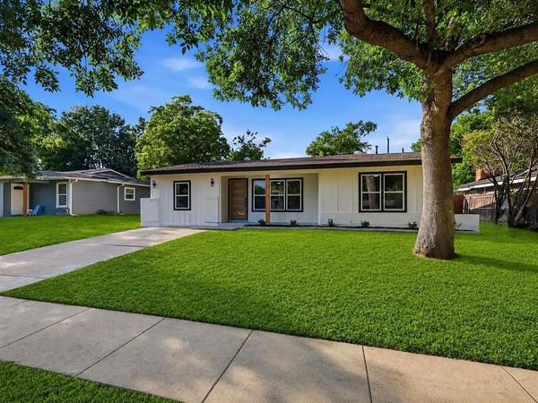 2109 Hedgerow Street, Arlington, TX 76010