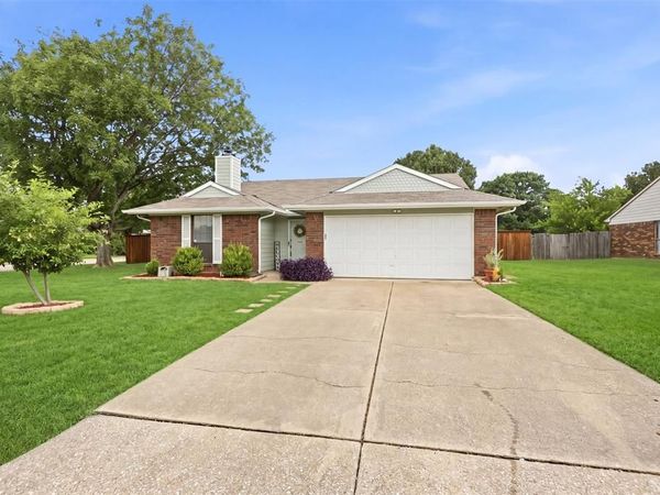 3612 Glenview Drive, Corinth, TX 76210