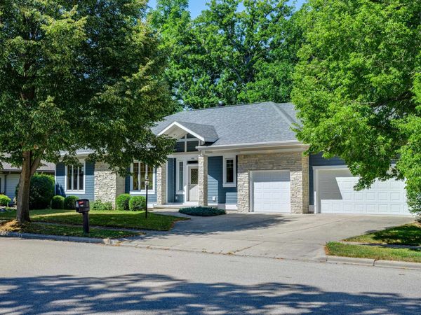 1300 Kings Lynn Road, Stoughton, WI 53589