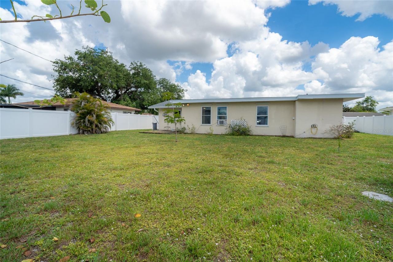 22129 Rochester Avenue , Port Charlotte, FL 33952 Photo