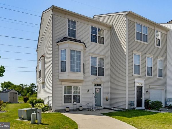 24 SUN HAVEN PLACE, DELRAN, NJ 08075