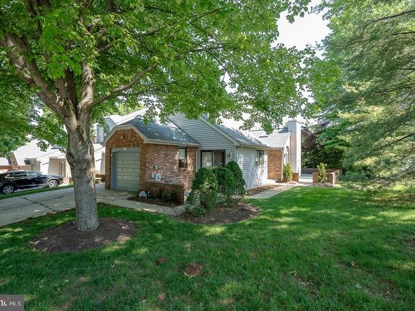 9315 EAGLE VIEW DRIVE, LAFAYETTE HILL, PA 19444