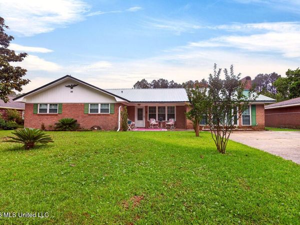 35 Fleetwood Drive, Gulfport, MS 39503