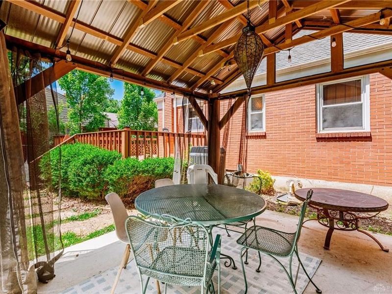 345 Durrell Avenue, Cincinnati, OH 45215 Photo 32