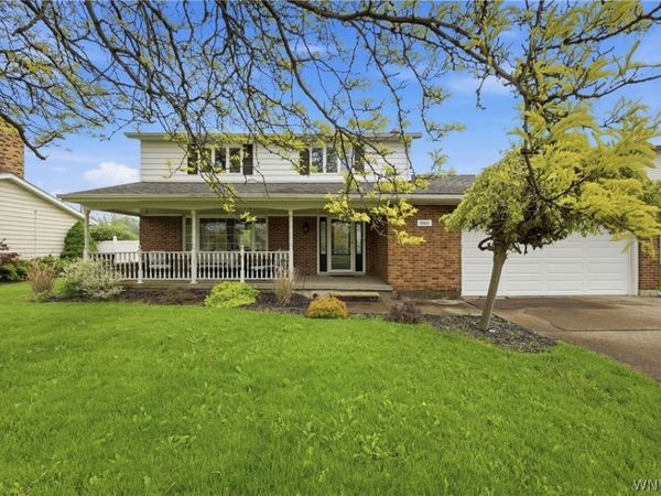 8860 Disney Drive , Niagara Falls, NY 14304