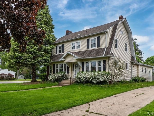 464 Roycroft Boulevard , Buffalo, NY 14225