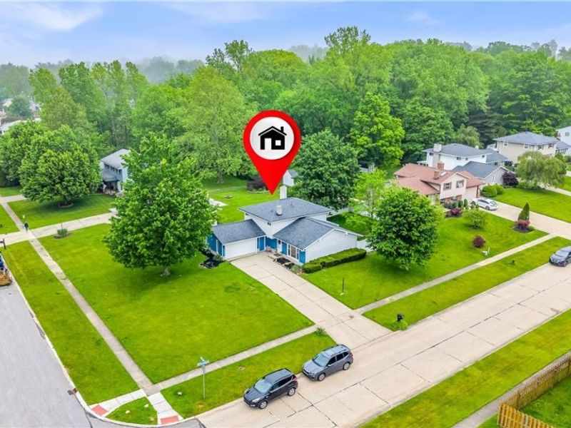891 Pepperwood Drive, Brunswick, OH 44212 Photo 3