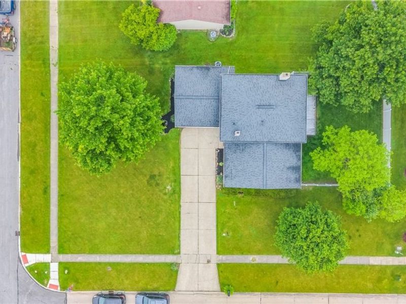 891 Pepperwood Drive, Brunswick, OH 44212 Photo 5