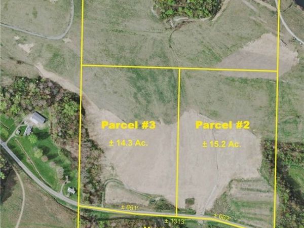 Mottice Drive SE, Waynesburg, OH 44688