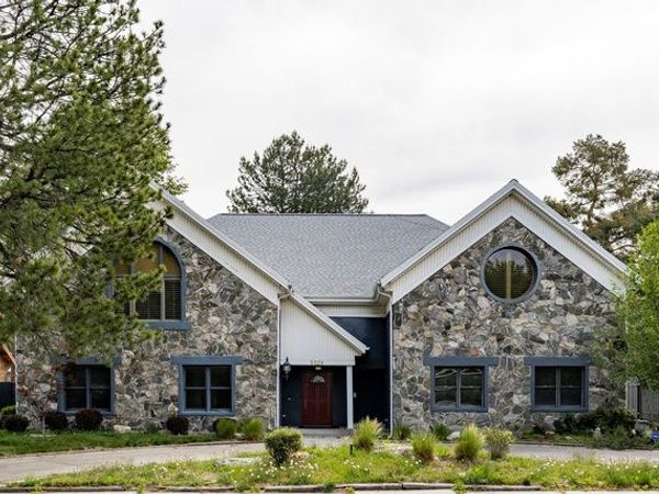 5529 S WOODCREST DR E, Holladay, UT 84117
