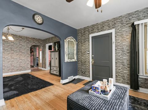 Main Photo