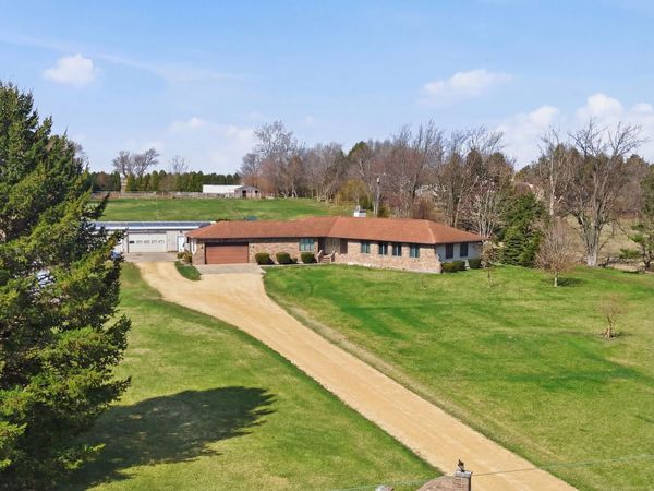 23035 Lucas Road , DeKalb, IL 60115