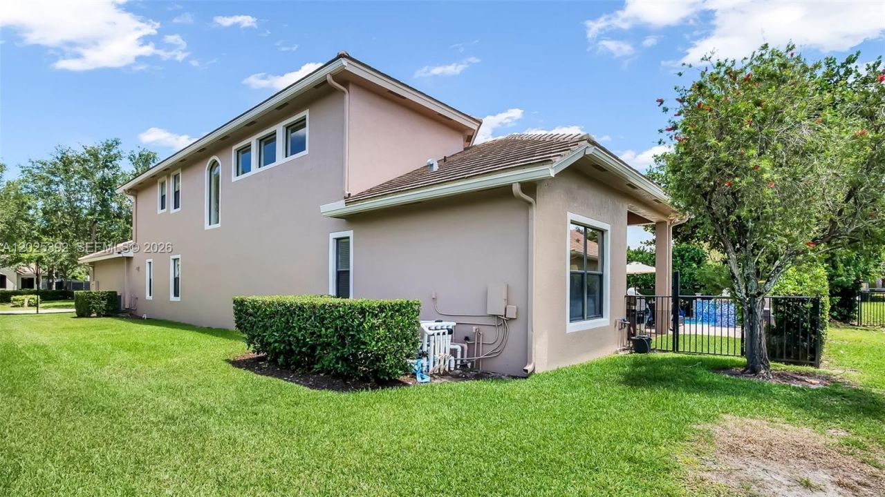 8891 Equus Cir, Boynton Beach, FL 33472 Photo