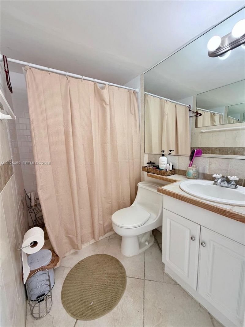 2750 NE 183rd St , Unit PH10, Aventura, FL 33160 Photo