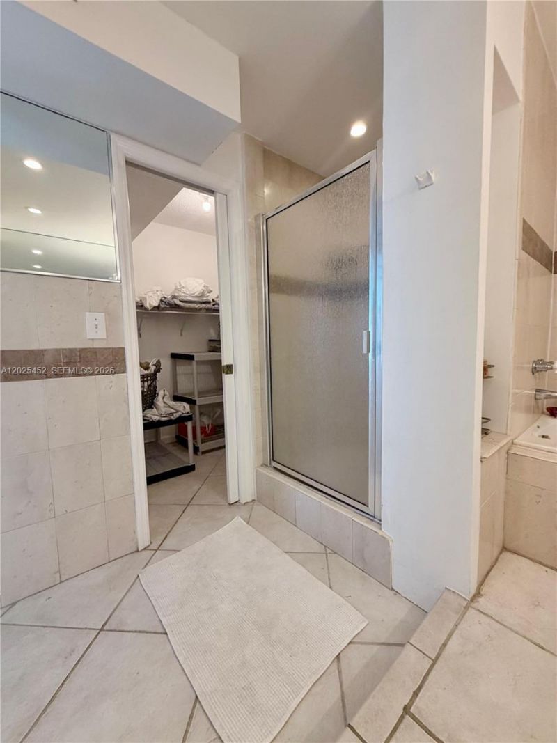2750 NE 183rd St , Unit PH10, Aventura, FL 33160 Photo