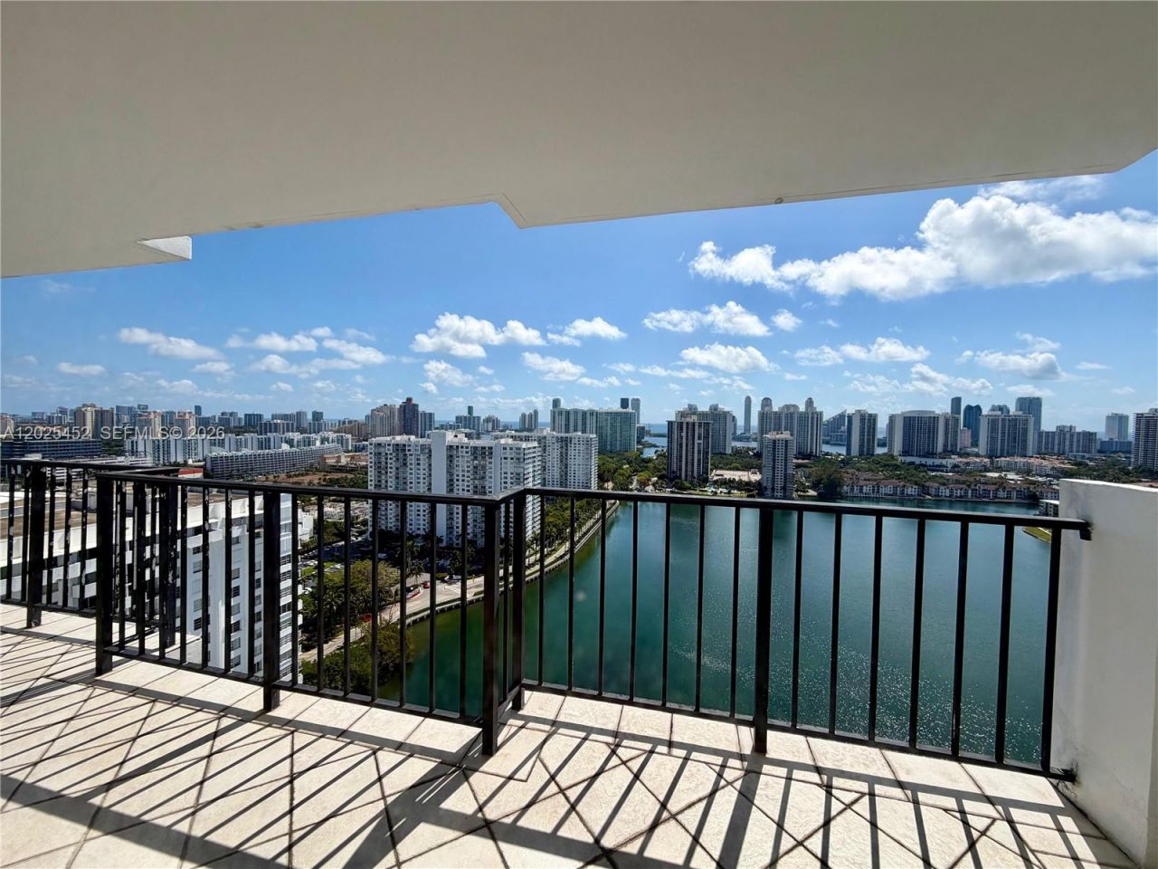 2750 NE 183rd St , Unit PH10, Aventura, FL 33160 Photo