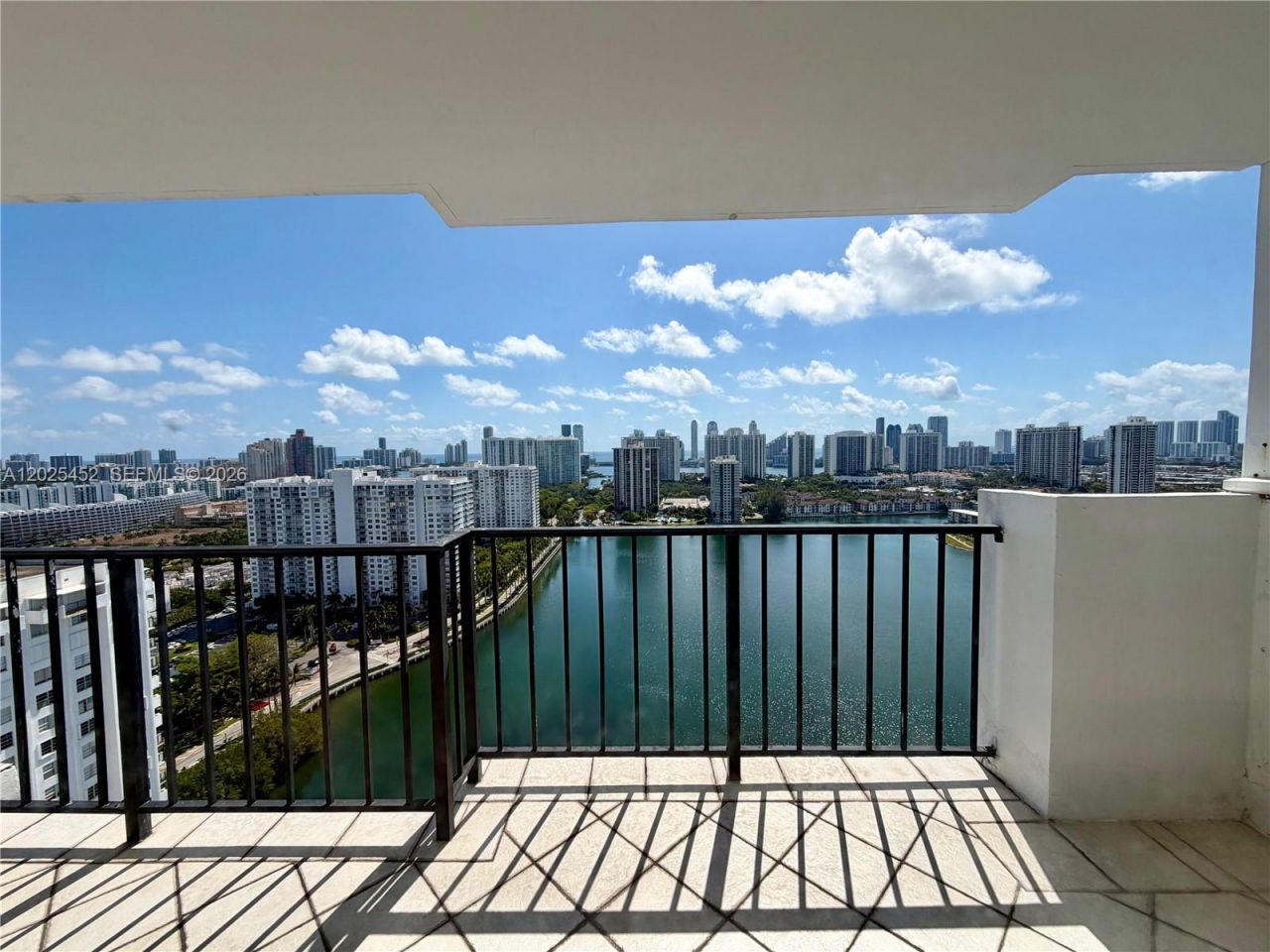 2750 NE 183rd St , Unit PH10, Aventura, FL 33160 Photo