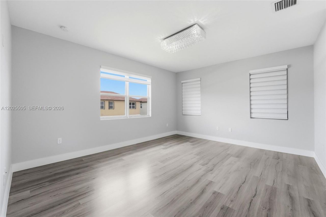 4107 NE 20th St , Homestead, FL 33033 Photo