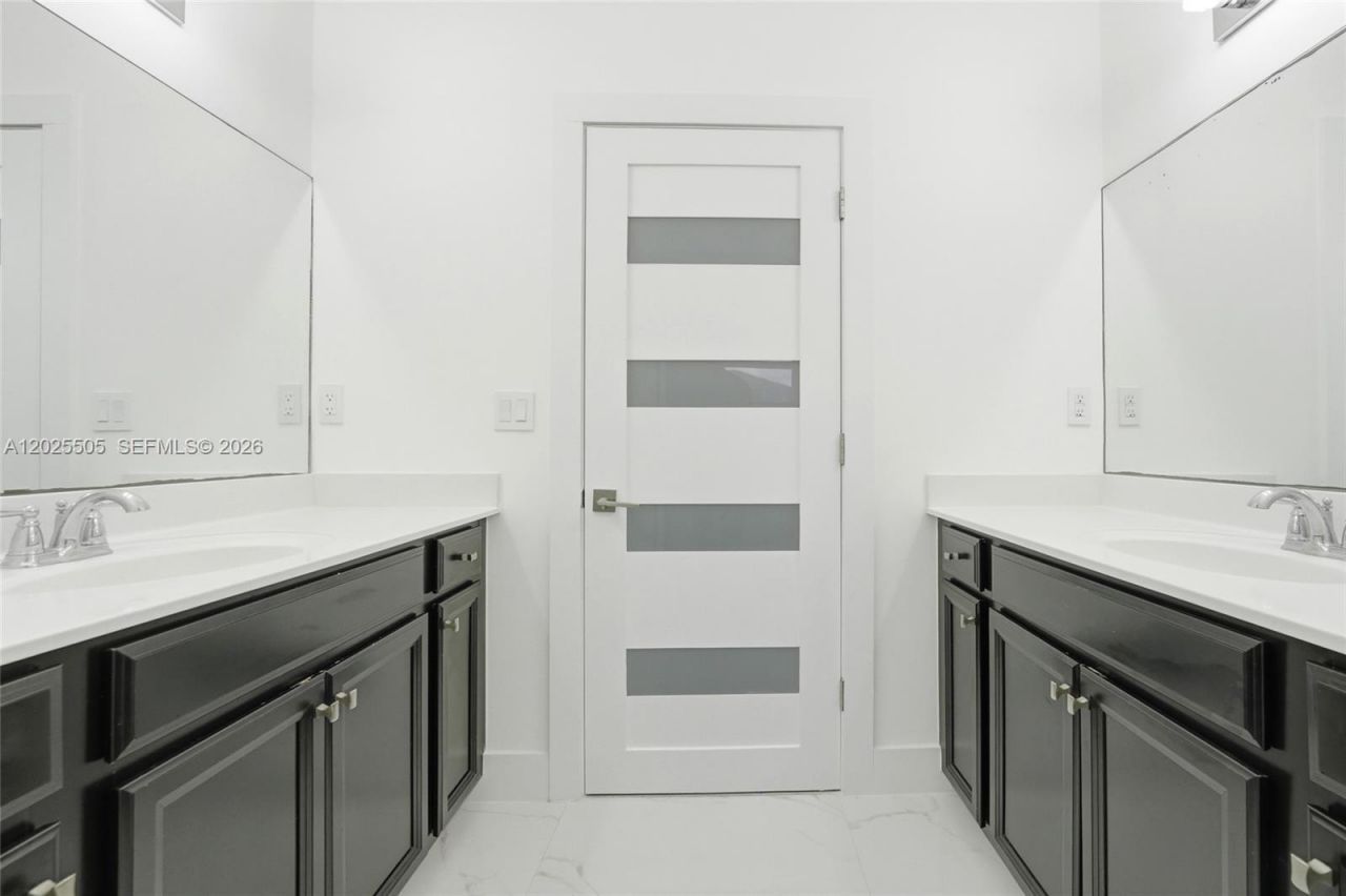 4107 NE 20th St , Homestead, FL 33033 Photo