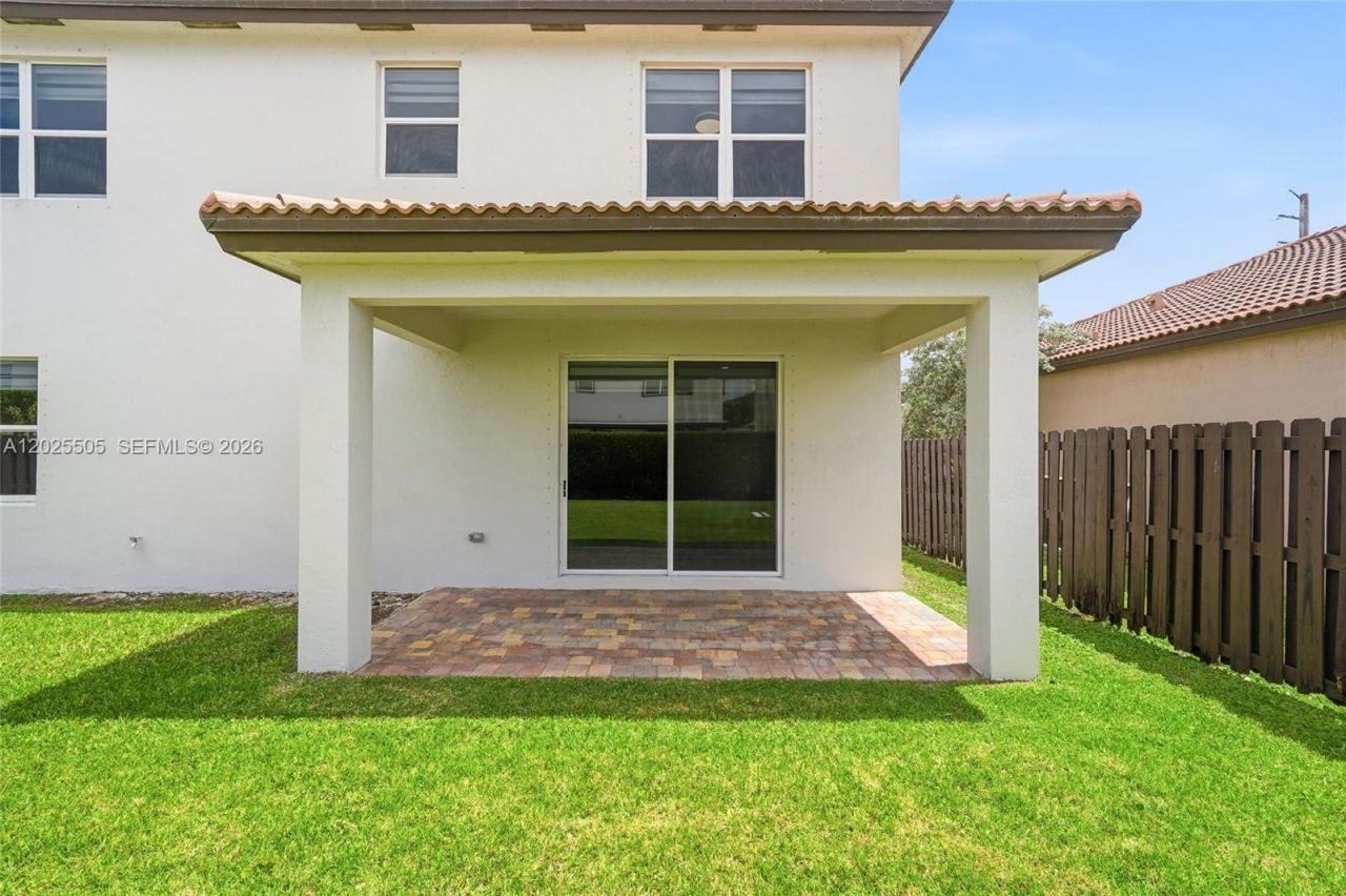 4107 NE 20th St , Homestead, FL 33033 Photo