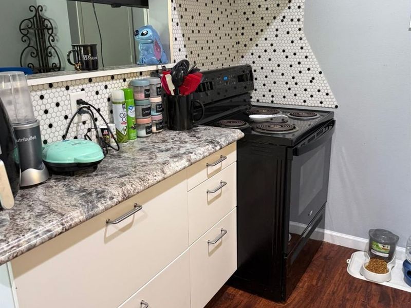 4515 W Bancroft Street, Unit 11, Toledo, OH 43615 Photo 7