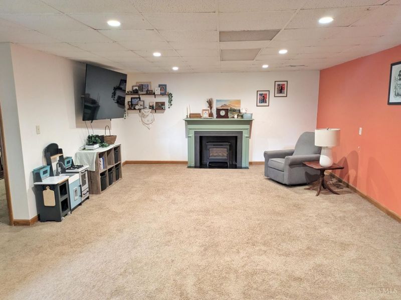 6810 N Main Street, Camden, OH 45311 Photo 8
