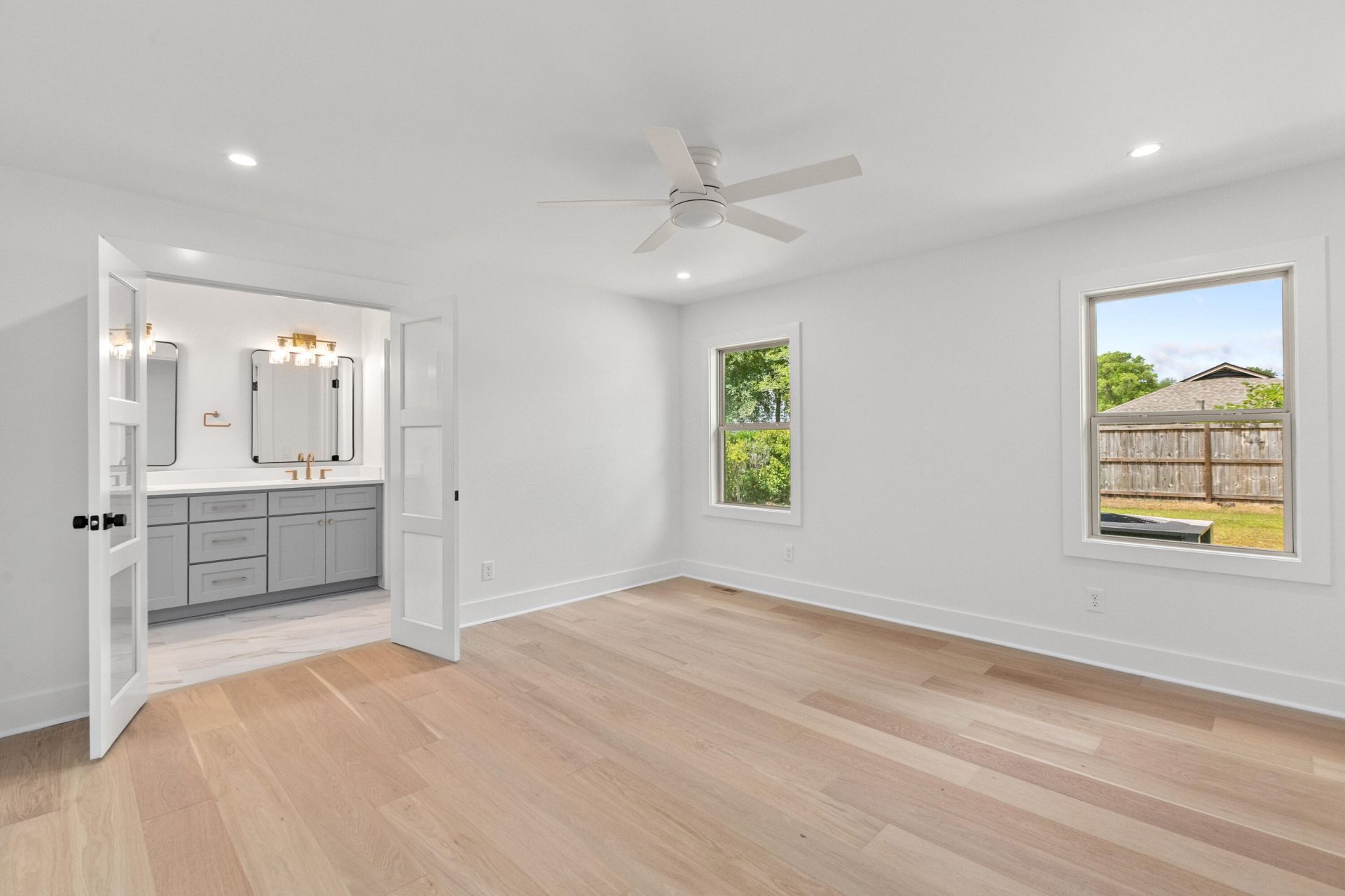 2912 Doncaster Drive Photo 20