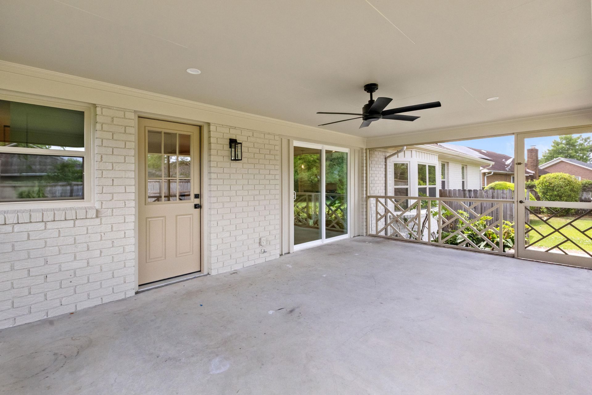 2912 Doncaster Drive Photo 38
