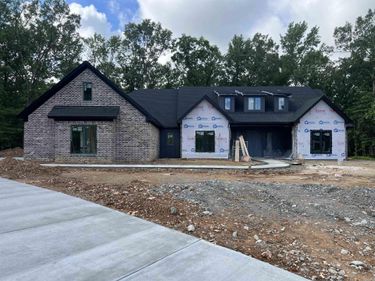 3061 Avilla Manor Trail, Alexander, AR 72002