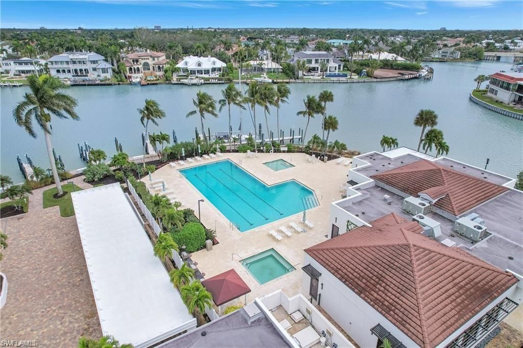 2400 Gulf Shore Blvd N, Unit 603, Naples, FL 34103 Photo