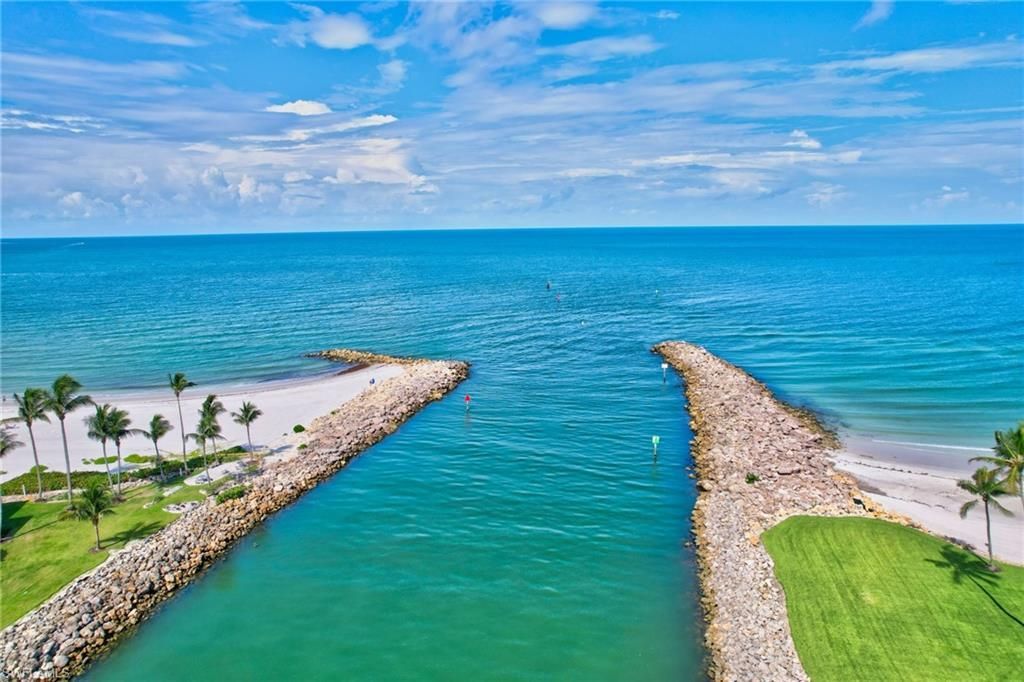 2400 Gulf Shore Blvd N, Unit 603, Naples, FL 34103 Photo