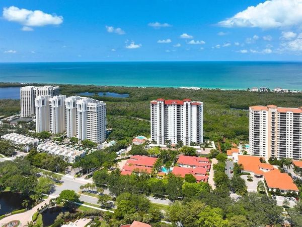 7225 Pelican Bay BLVD, Unit 203, NAPLES, FL 34108