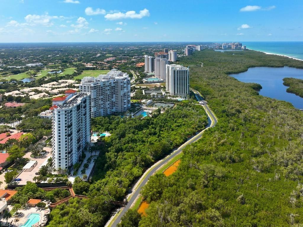 7225 Pelican Bay Blvd, Unit 203, Naples, FL 34108 Photo