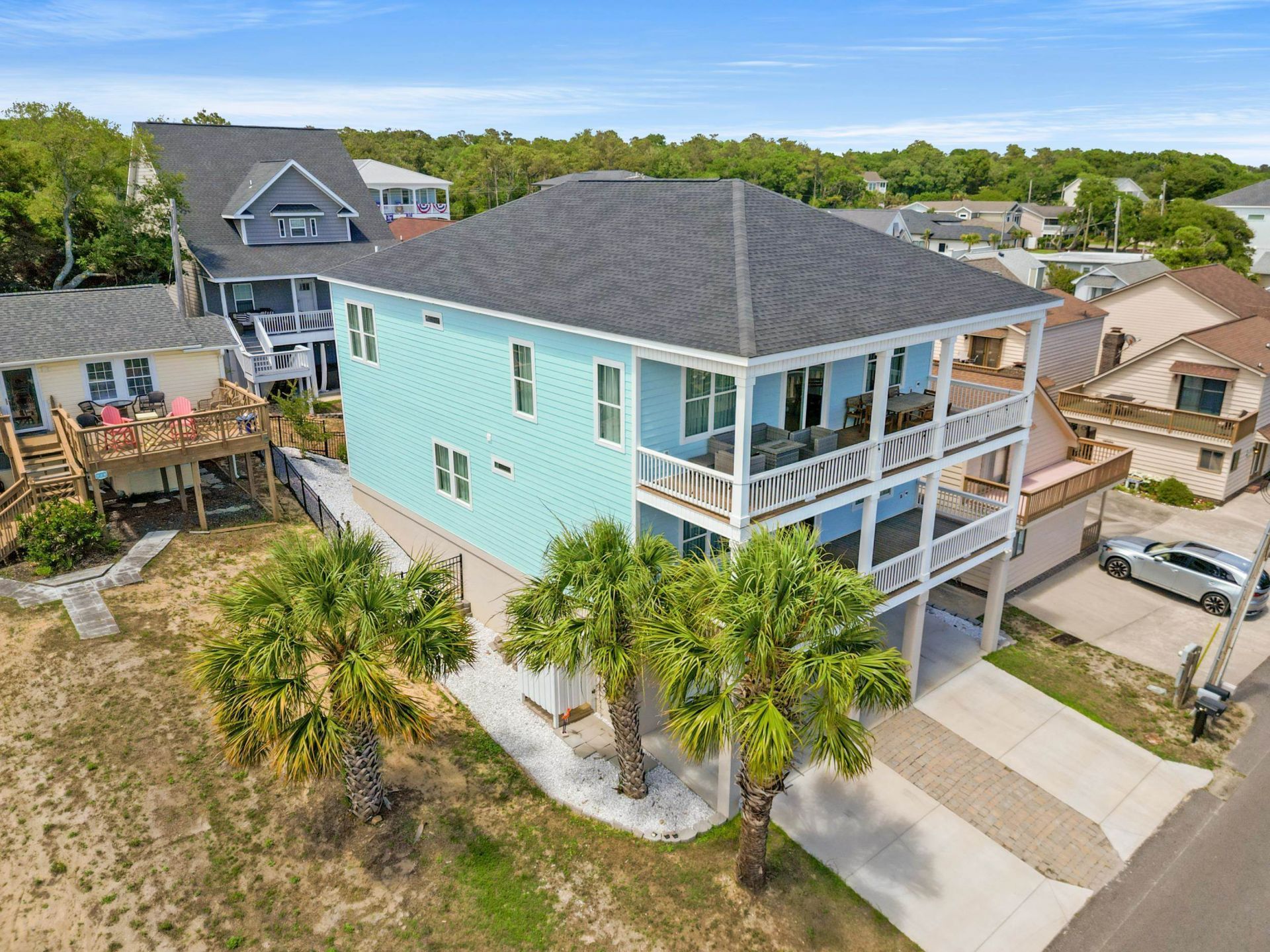 924 Perrin Dr. Photo 4