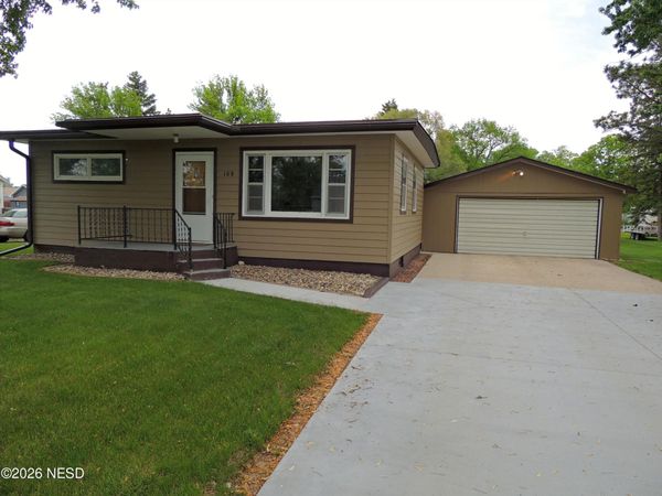 108 13TH STREET NW, Watertown, SD 57201
