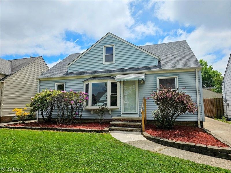 13508 Oakview Boulevard, Garfield Heights, OH 44125 Photo 1