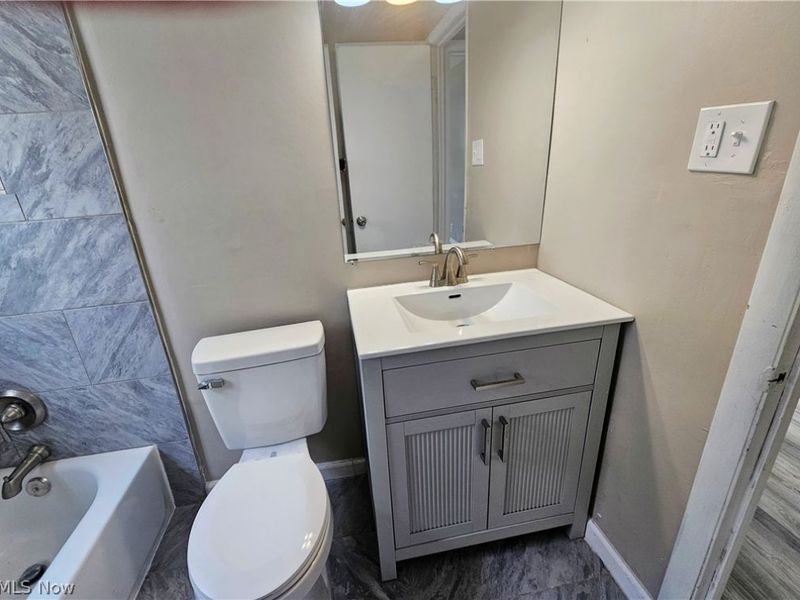 13508 Oakview Boulevard, Garfield Heights, OH 44125 Photo 23
