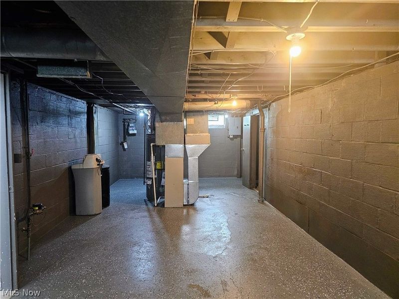 13508 Oakview Boulevard, Garfield Heights, OH 44125 Photo 45