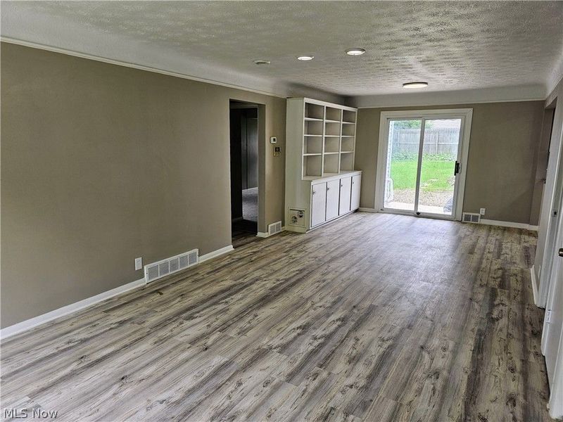 13508 Oakview Boulevard, Garfield Heights, OH 44125 Photo 9