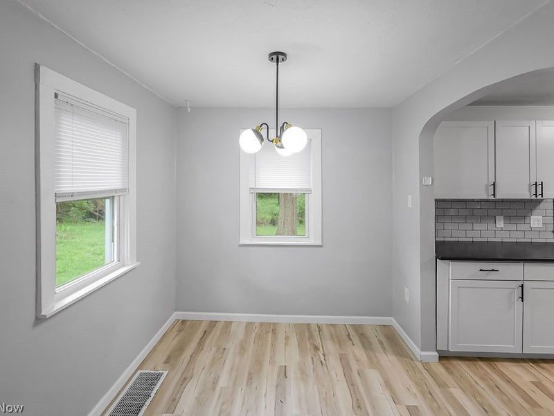 94 Southeast Avenue, Tallmadge, OH 44278 Photo 9