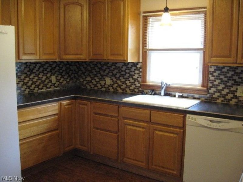 2319 Bollinger Avenue NE, Canton, OH 44705 Photo 13