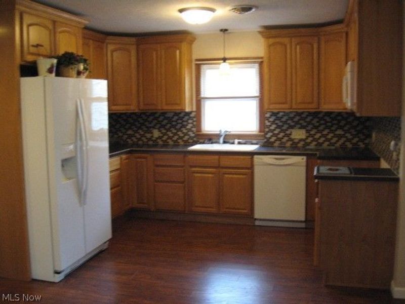 2319 Bollinger Avenue NE, Canton, OH 44705 Photo 17