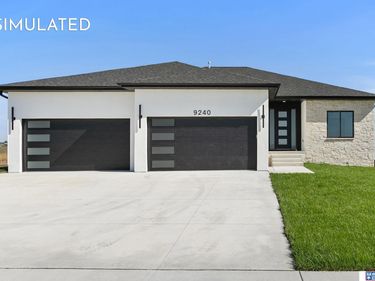 615 N 106th Street , Lincoln, NE 68527