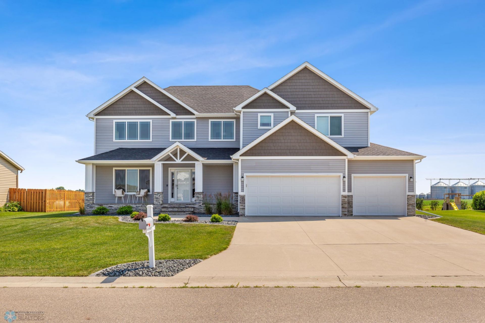 440 B52 Boulevard , Kindred, ND 58051 Main Photo
